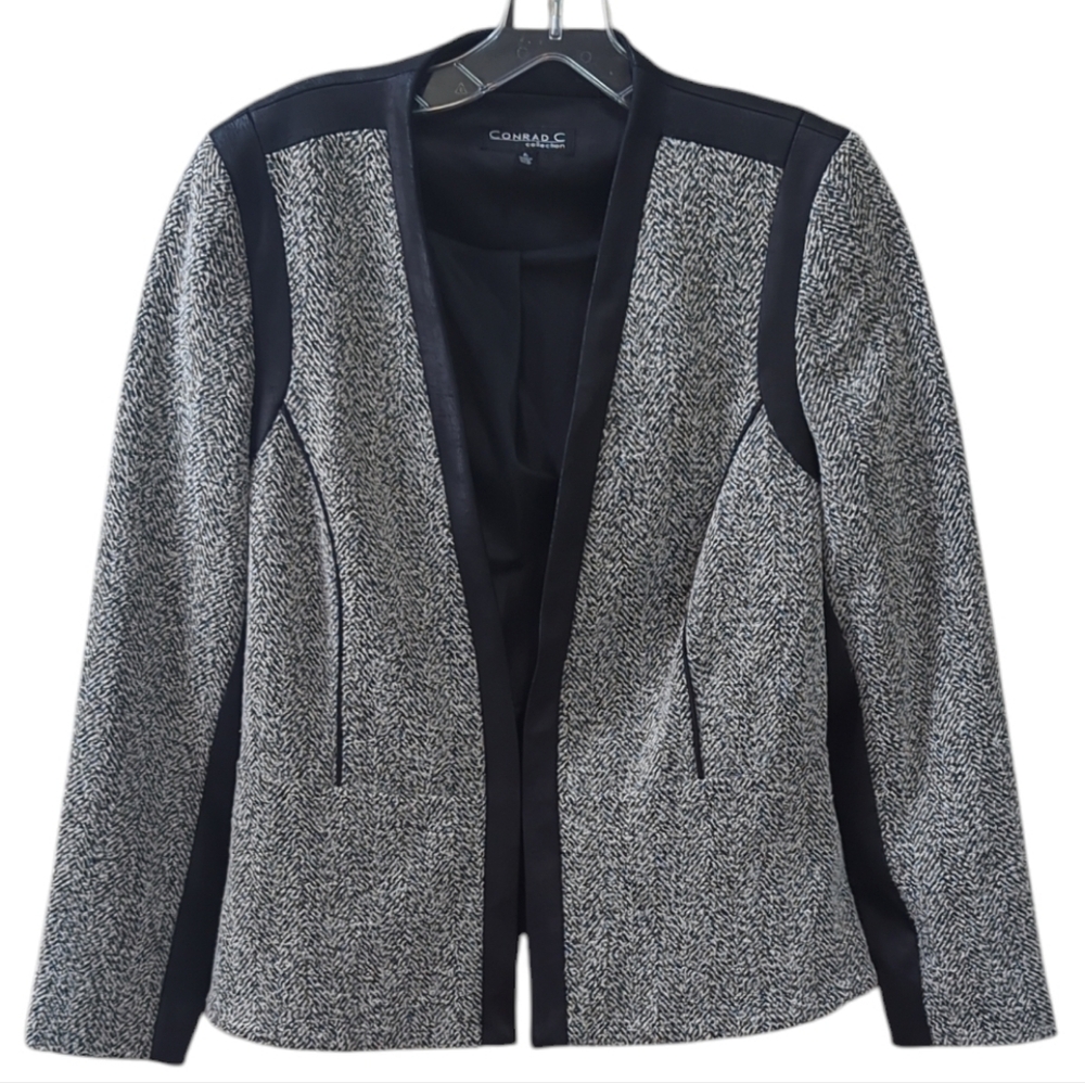 Conrad C, Black And White Tweed Blazer. Sz 6